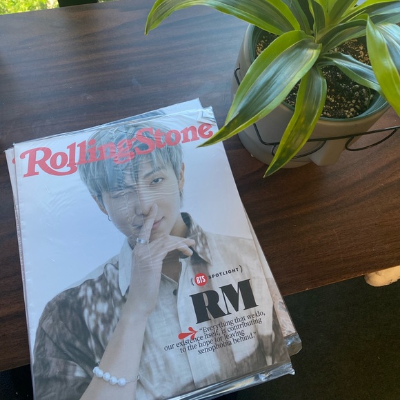 BRAND NEW Rolling Stone Magazine - BTS RM Cover - Picture 2 of 2